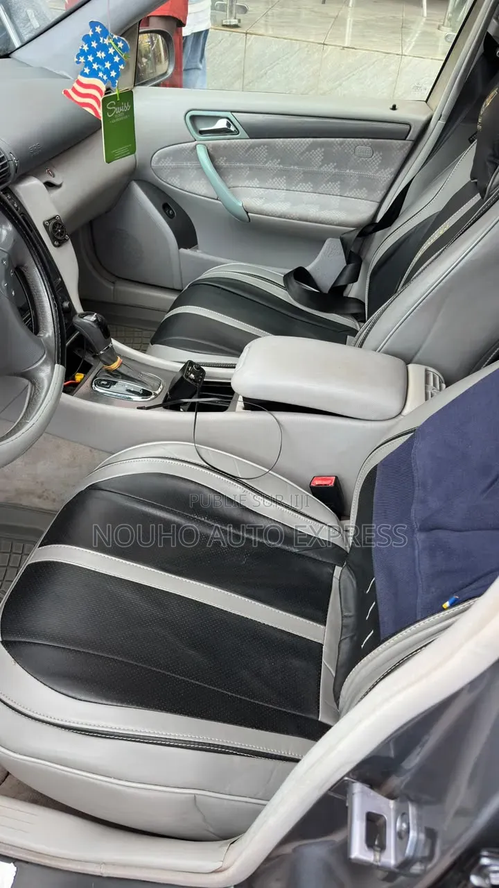 Mercedes-Benz C200 2004 Gris