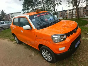 Suzuki S-Presso 2025 Orange