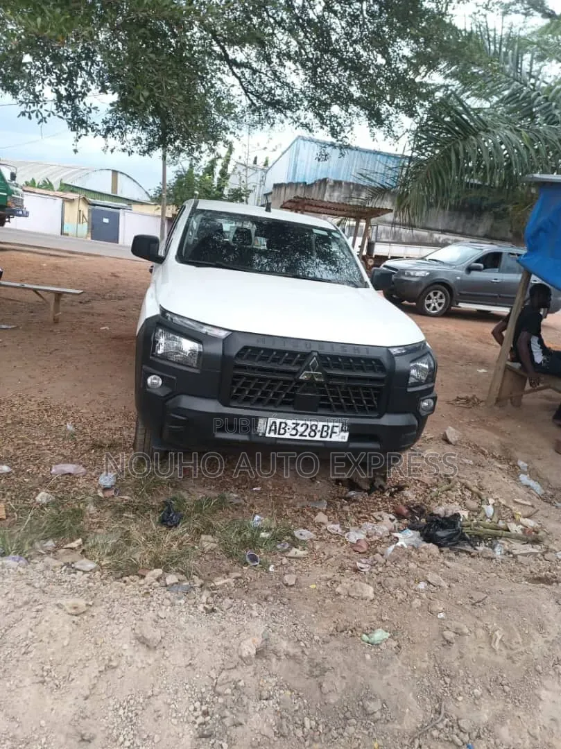 Mitsubishi L200 2025 Blanc