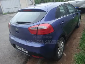 Kia Rio 2014 Bleu