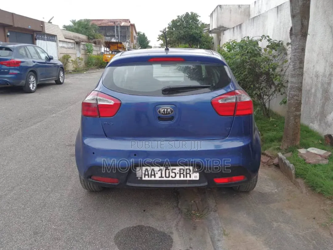 Kia Rio 2014 Bleu