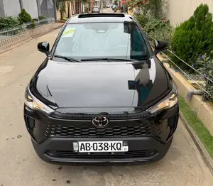 Nouveau Toyota Corolla Cross 2026 Noir