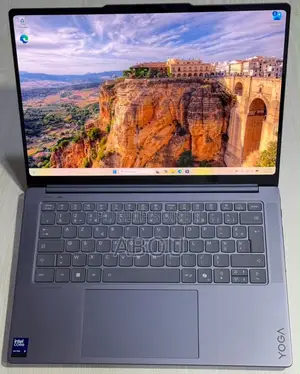 Nouveau Lenovo Yoga 7 15ITL5 32GB Intel Core Ultra 9 SSD 1T