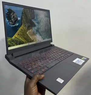 Ordinateur portable Dell G15 5510 16GB Intel Core i5 SSD 512GB