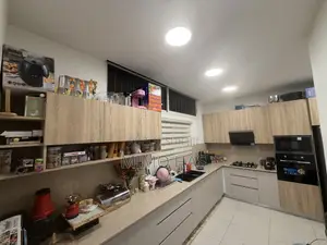 Meublé 2chbre Appartement dans Cocody à Vendre