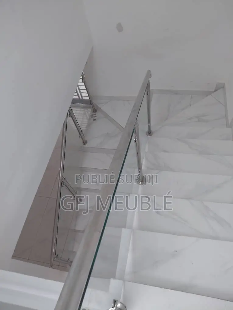 6chbre Duplex dans Cocody à Louer