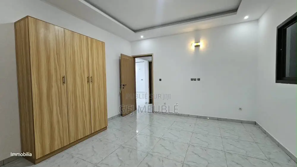 Immeuble De R+3 À Vendre