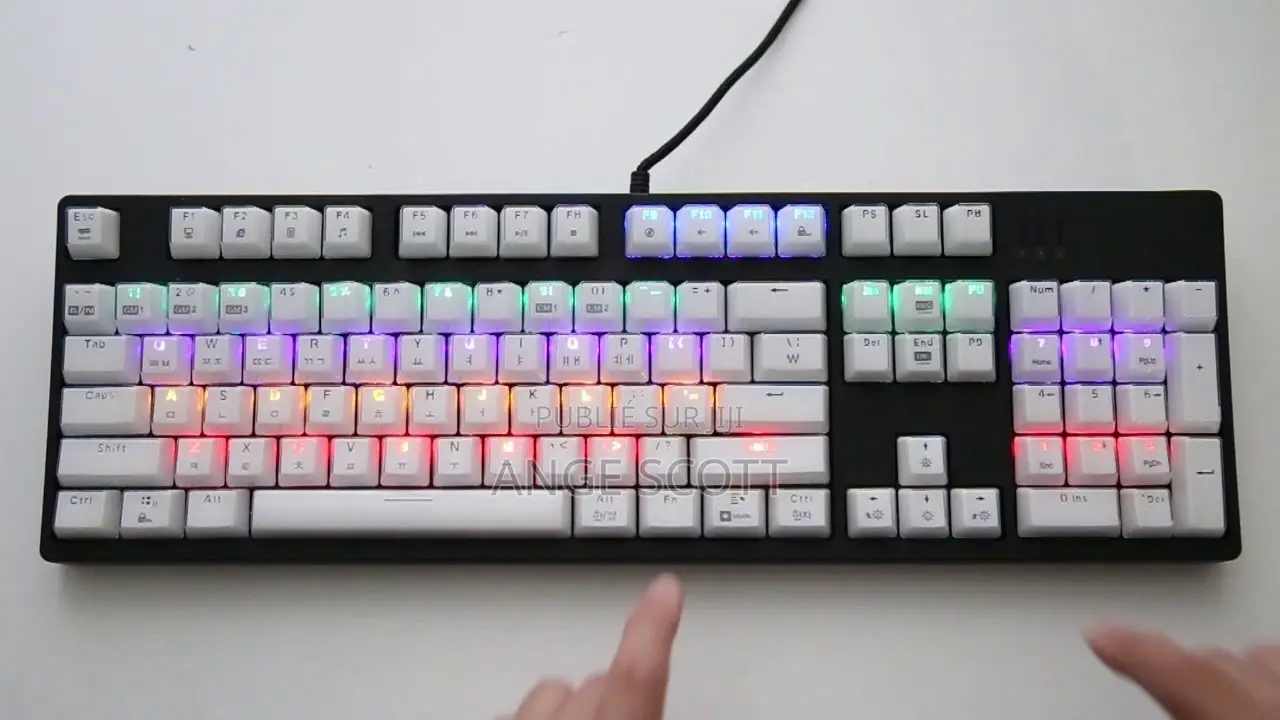 Clavier Mécanique ABKO Hacker K8700