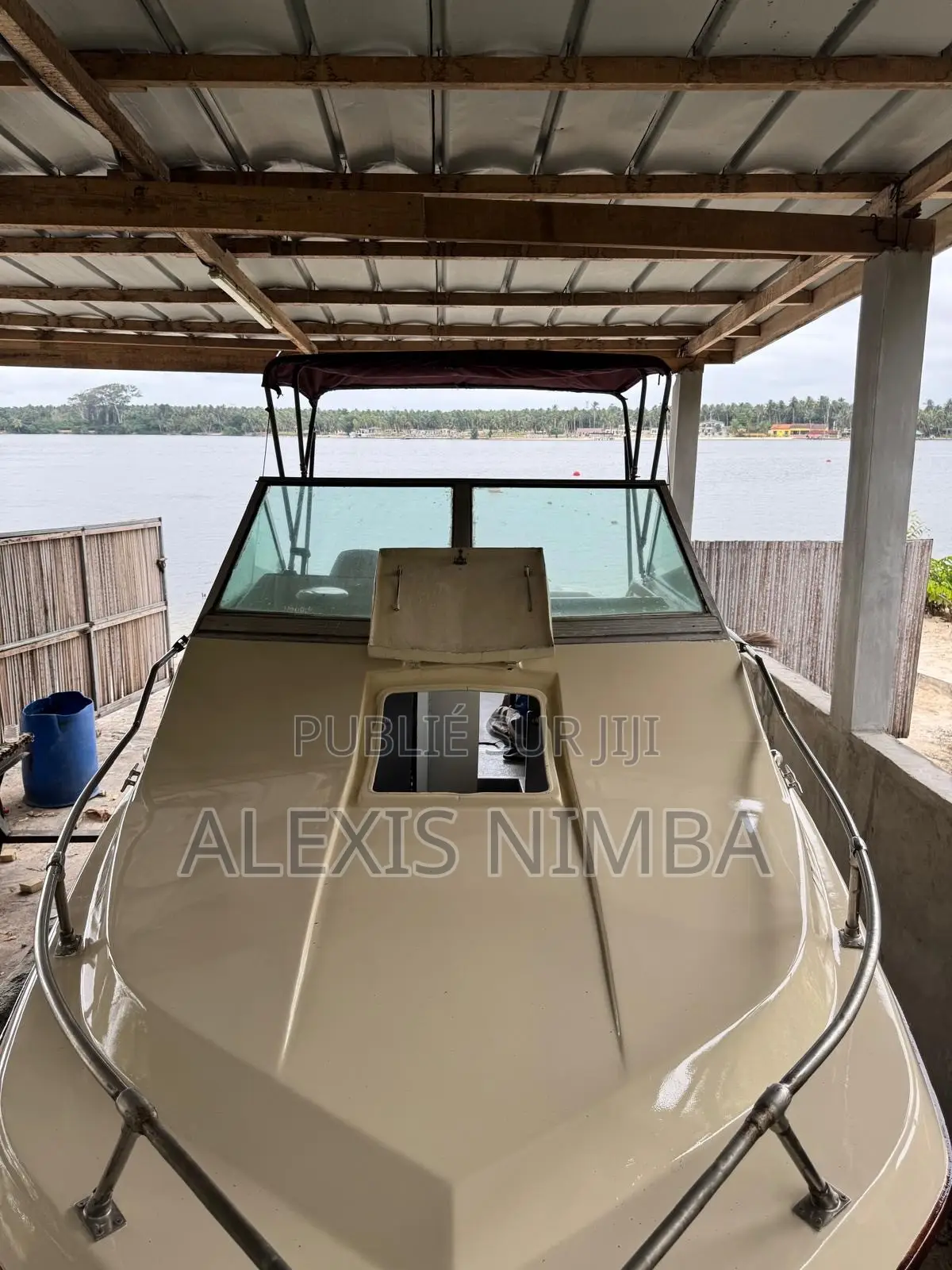 Bateau Plaisance Avec Cabine 200cv Yamaha Avec Papier 30Million