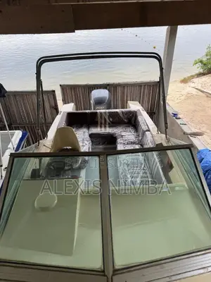 Bateau Plaisance Avec Cabine 200cv Yamaha Avec Papier 30Million