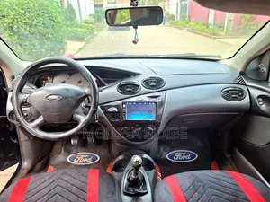 Ford Focus 2002 Bleu