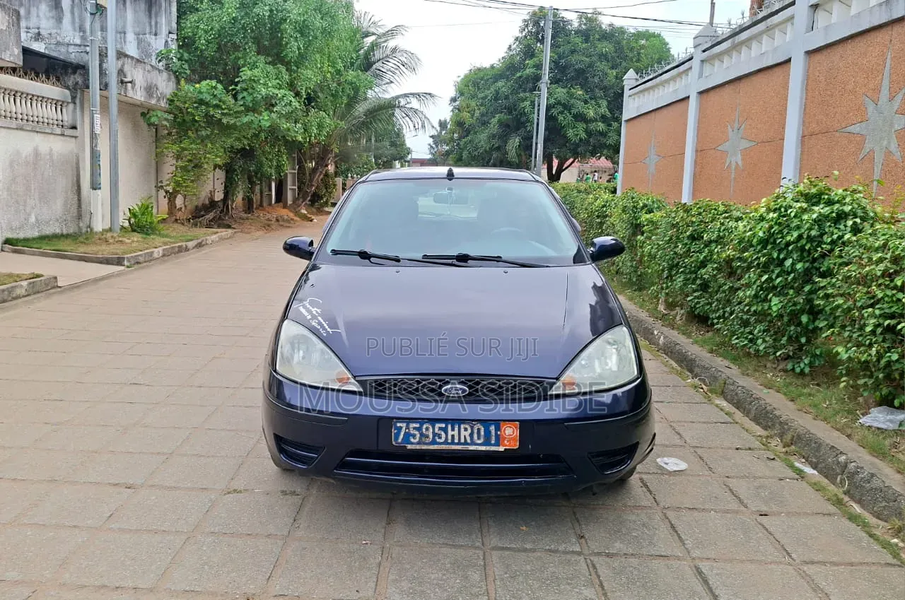 Ford Focus 2002 Bleu
