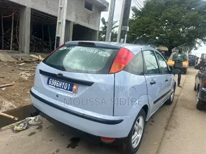 Ford Focus 2003 Bleu
