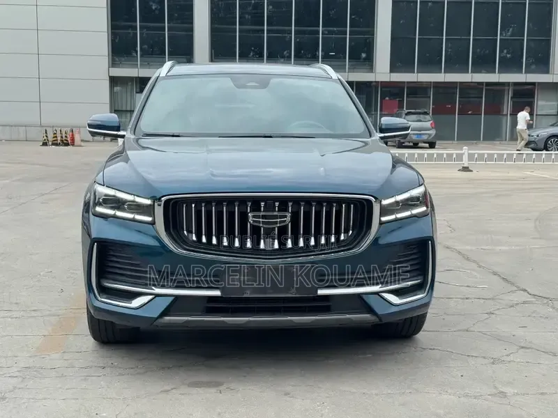 Nouveau Geely Xingyuan 2024 Bleu