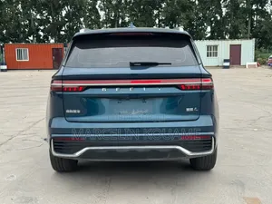 Nouveau Geely Xingyuan 2024 Bleu