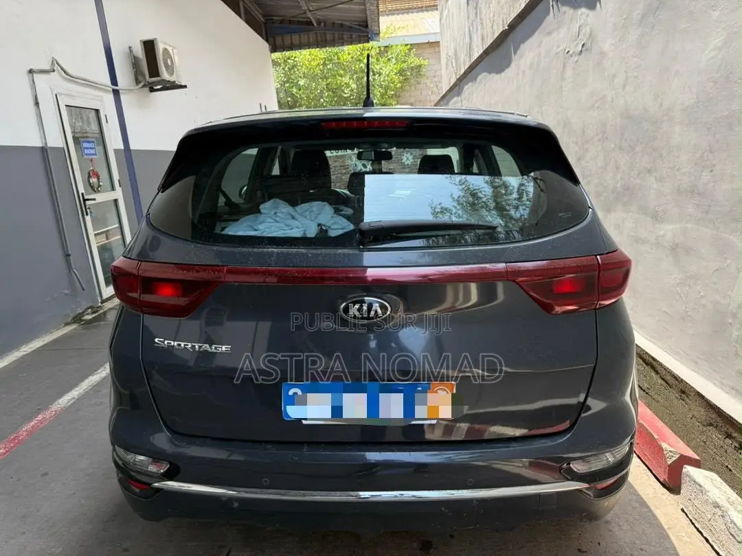 Kia Sportage 2021 Gris