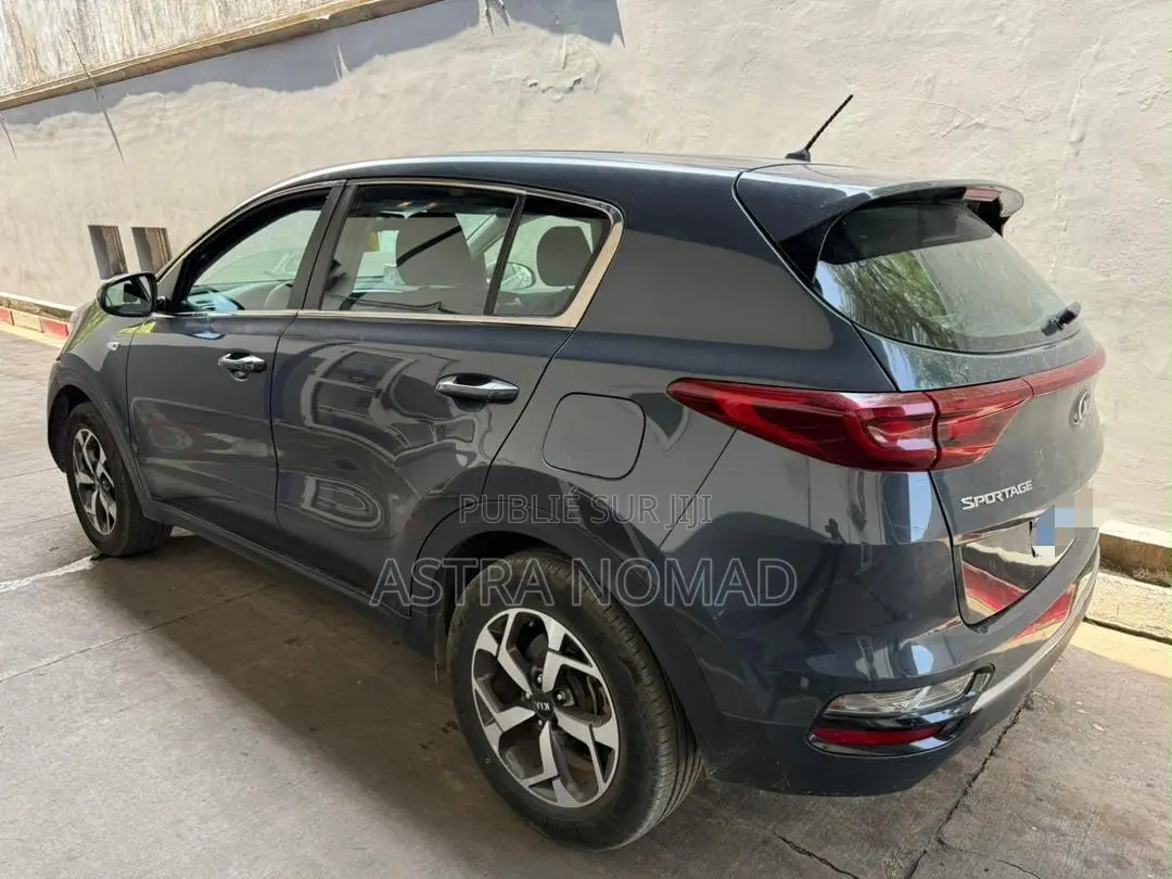 Kia Sportage 2021 Gris