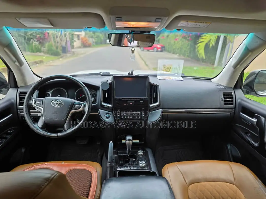 Toyota Land Cruiser 2021 Blanc