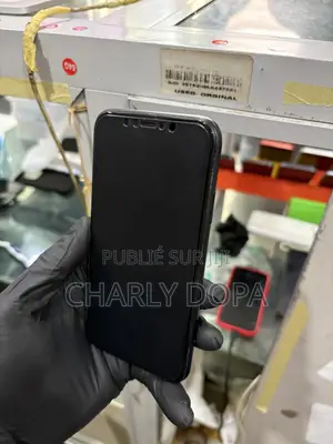 Apple iPhone XR 64 GB Noir