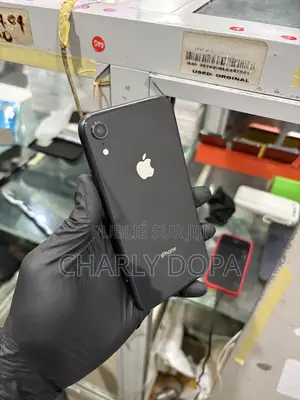 Apple iPhone XR 64 GB Noir