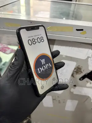 Apple iPhone XR 64 GB Noir