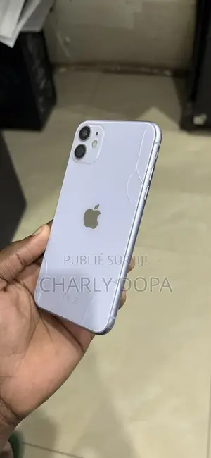 Apple iPhone 11 64 GB Argenté