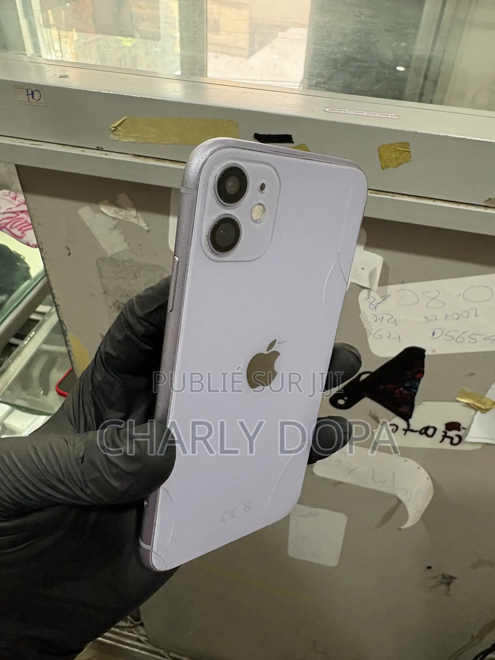 Apple iPhone 11 64 GB Blanc