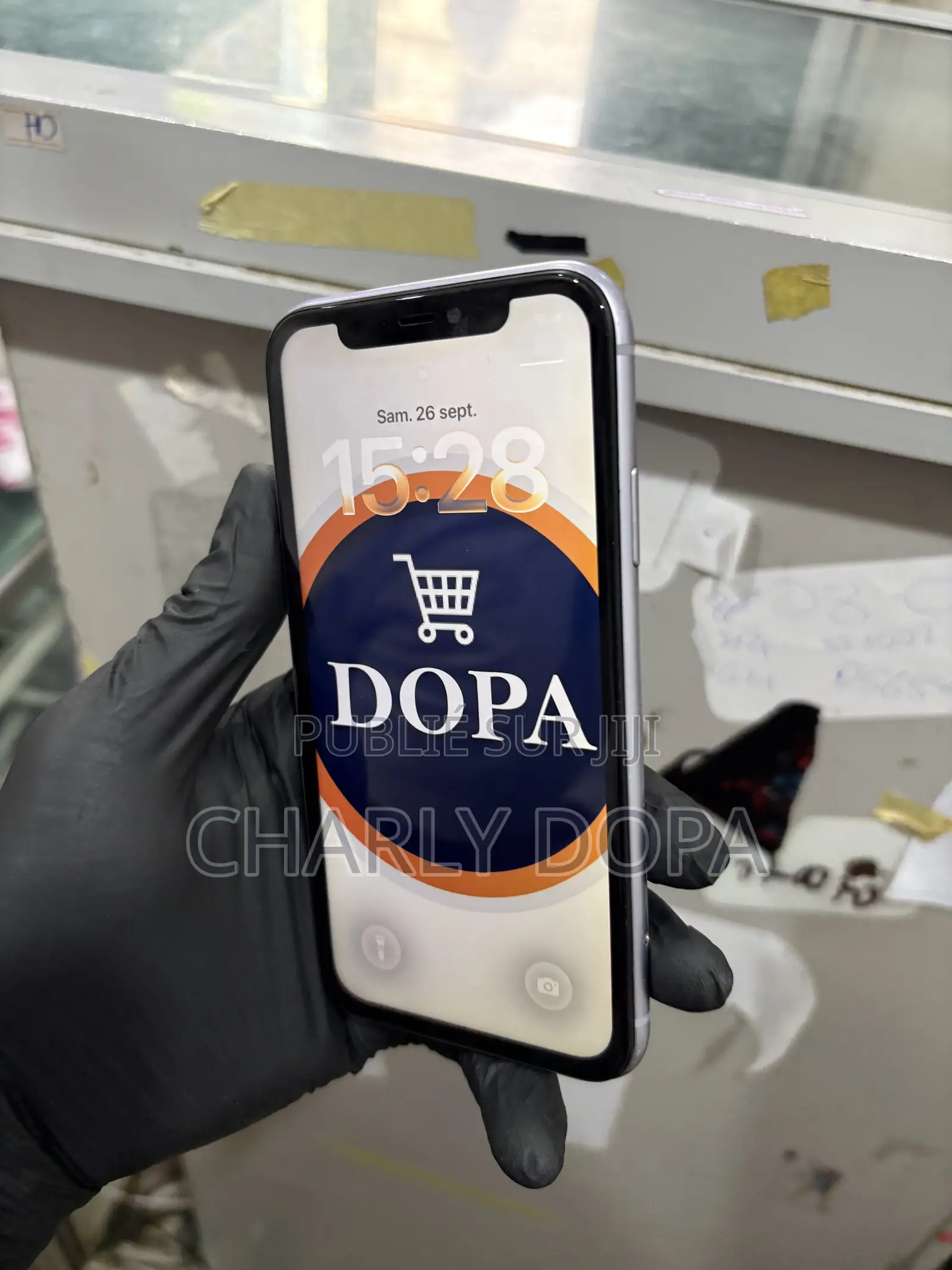 Apple iPhone 11 64 GB Blanc