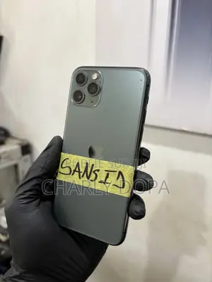 Apple iPhone 11 Pro 64 GB Gris
