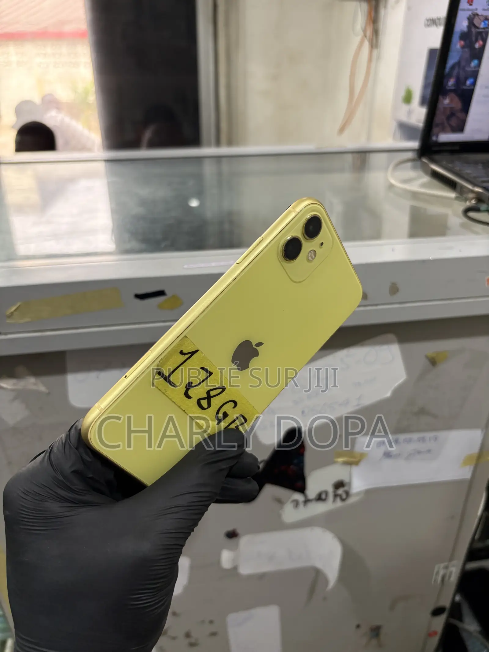 Apple iPhone 11 128 GB Jaune