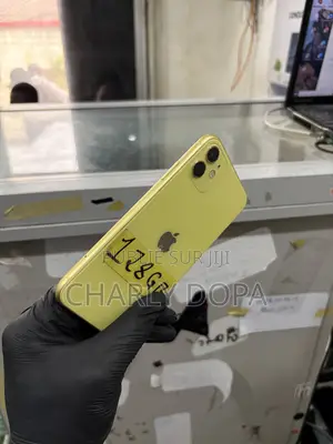 Apple iPhone 11 128 GB Jaune