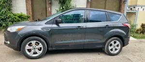 Ford Escape 2015 Gris