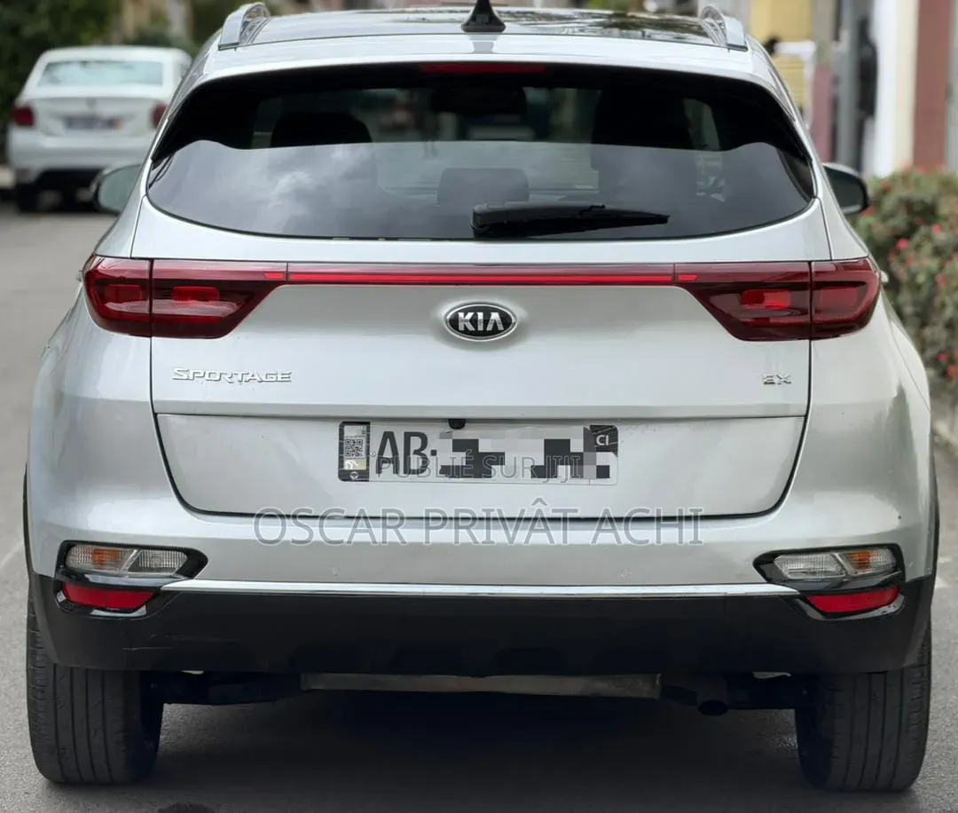 Kia Sportage 2021 Gris