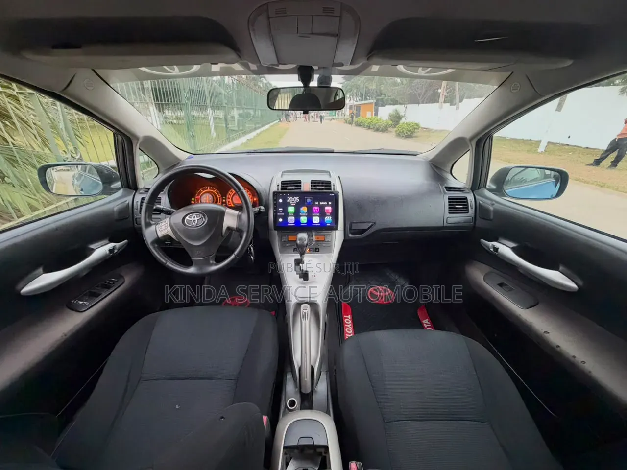 Toyota Auris 2017 Bleu