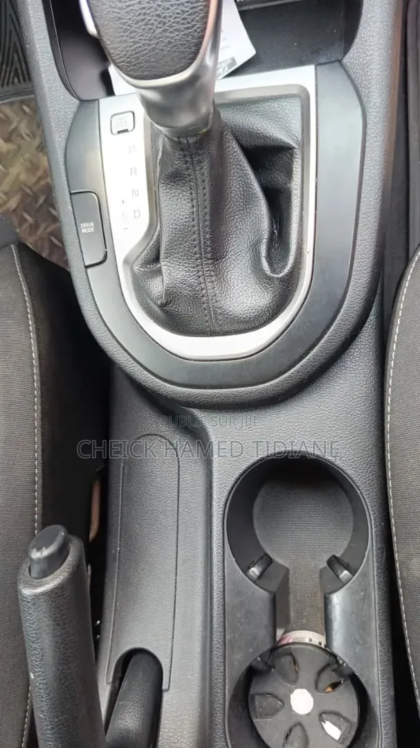 Kia Forte 2020 Gris