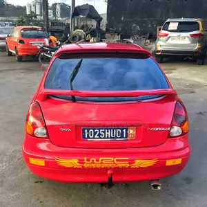 Toyota Corolla Luxel 1.8i 2000 Rose