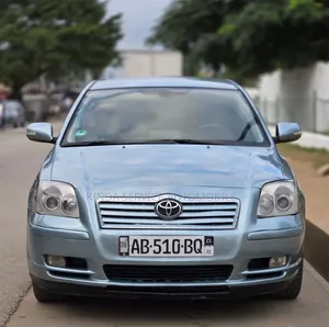 Toyota Avensis 2011 Bleu