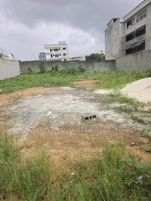 Terrain a Vendre