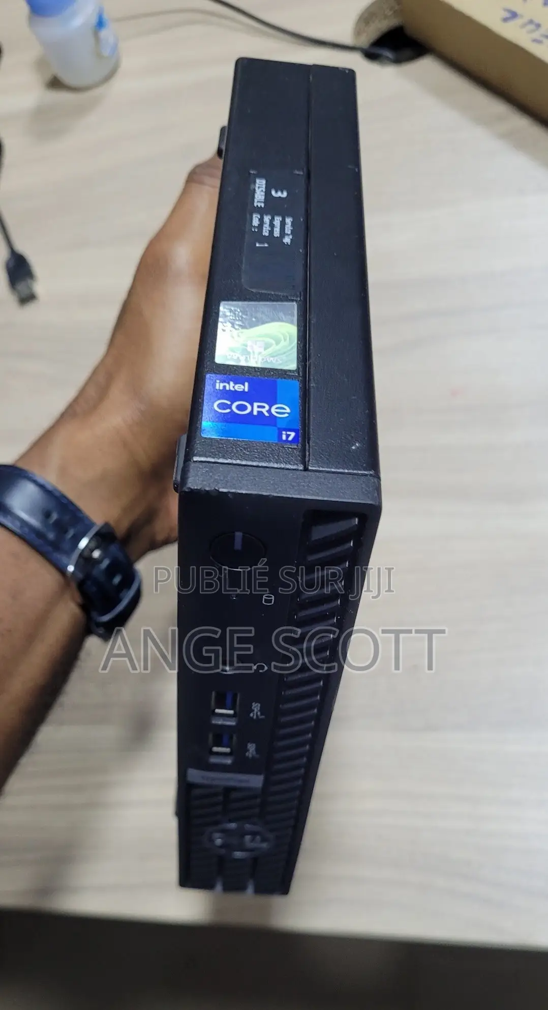 Ordinateur de bureau Dell Optiplex 7020 16GB Intel Core i7 SSD 1T