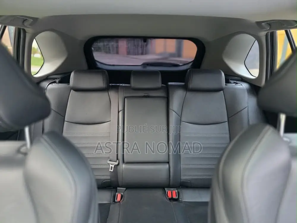 Toyota RAV4 2022 Noir