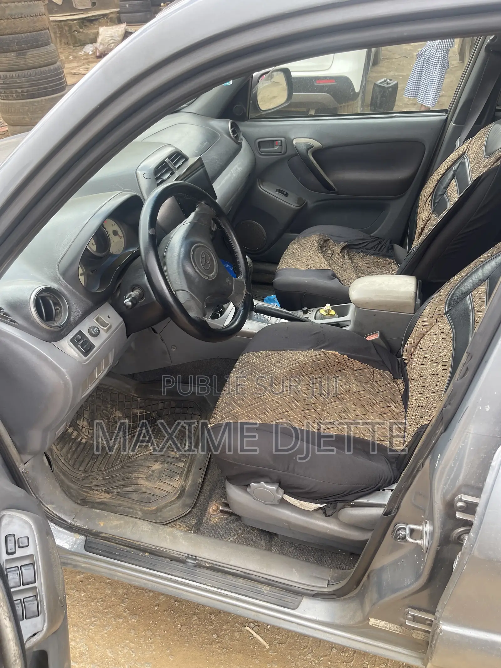 Toyota RAV4 Automatic 2002 Gris