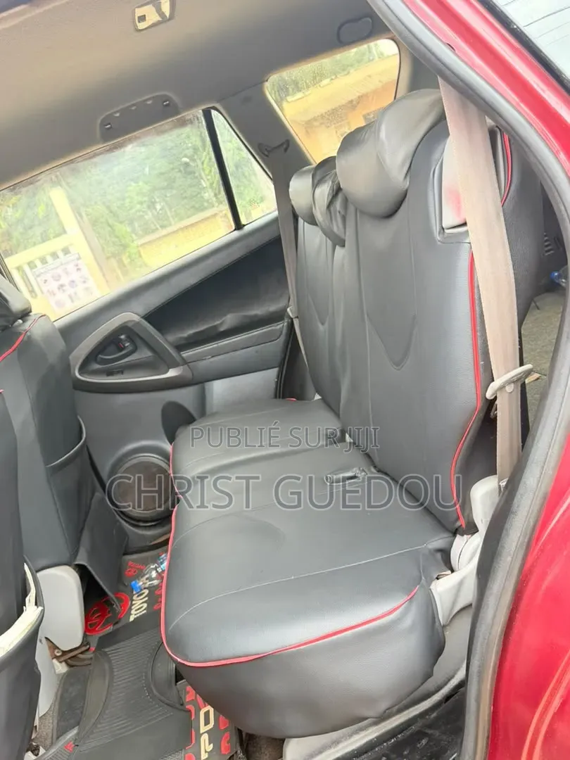 Toyota RAV4 2008 Rouge