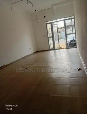 1chbre Appartement dans Yopougon à Louer