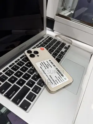 Apple iPhone 13 Pro 128 GB Doré