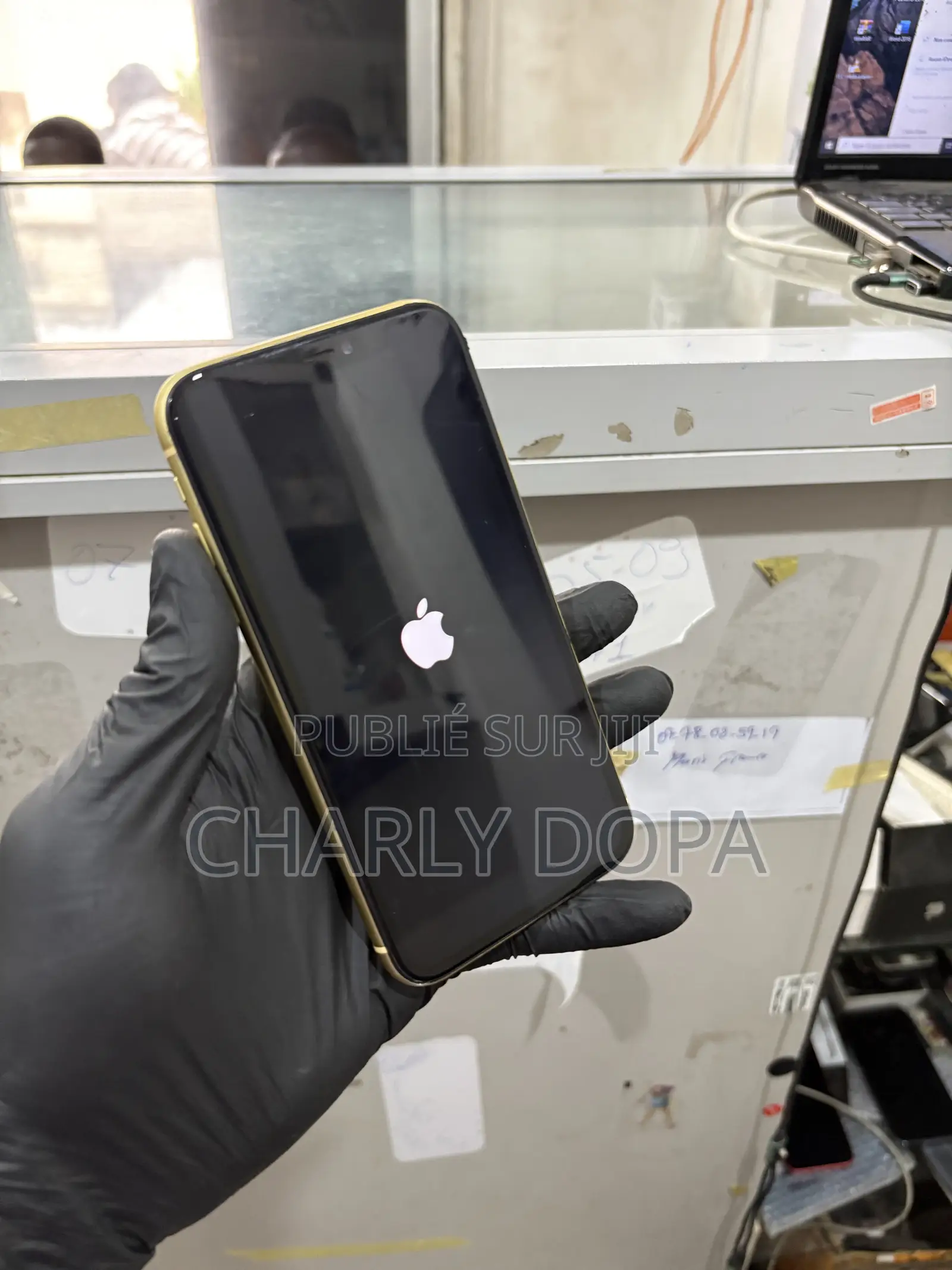 Apple iPhone 11 128 GB Jaune