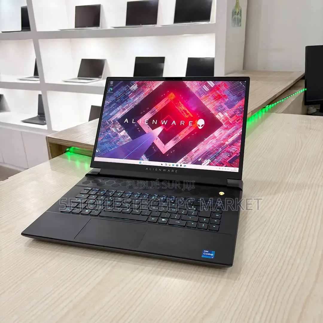 Nouveau Alienware M16 R1 16GB Intel Core i7 SSD 512GB