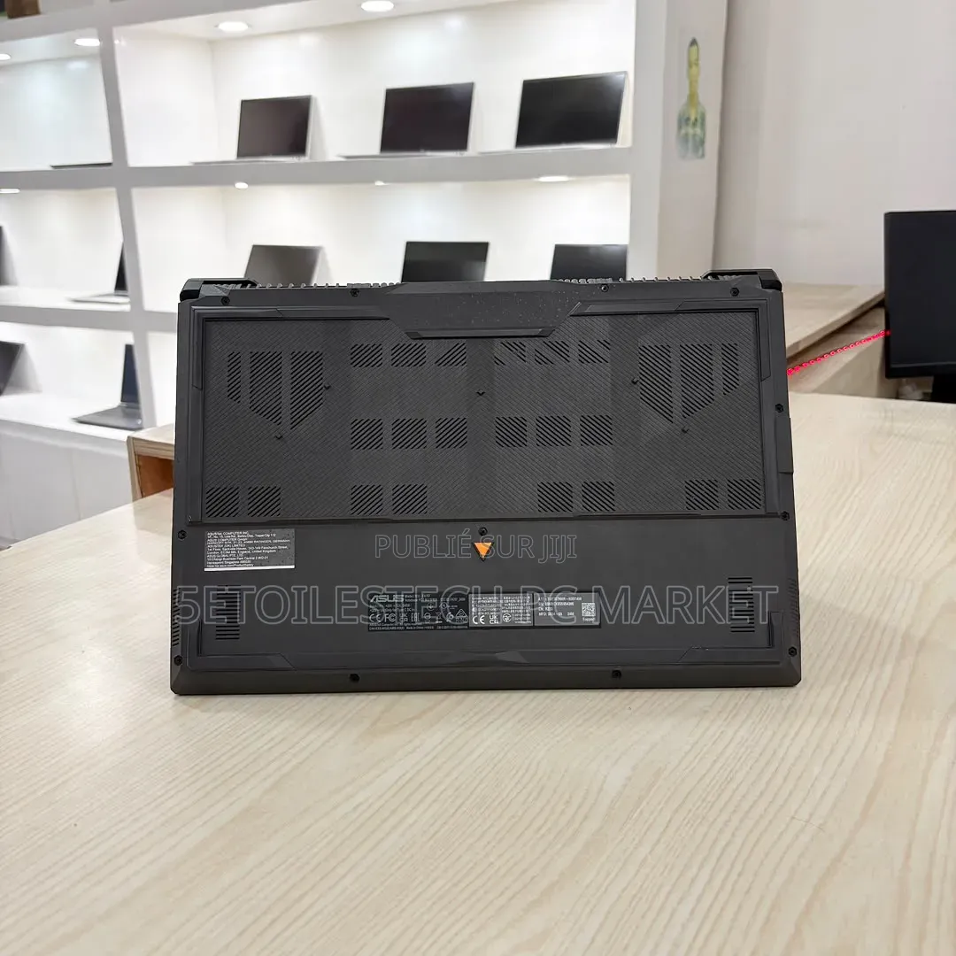 Nouveau Asus TUF Gaming F17 16GB AMD Ryzen 7 SSD 512GB