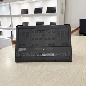Nouveau Asus TUF Gaming F17 16GB AMD Ryzen 7 SSD 512GB