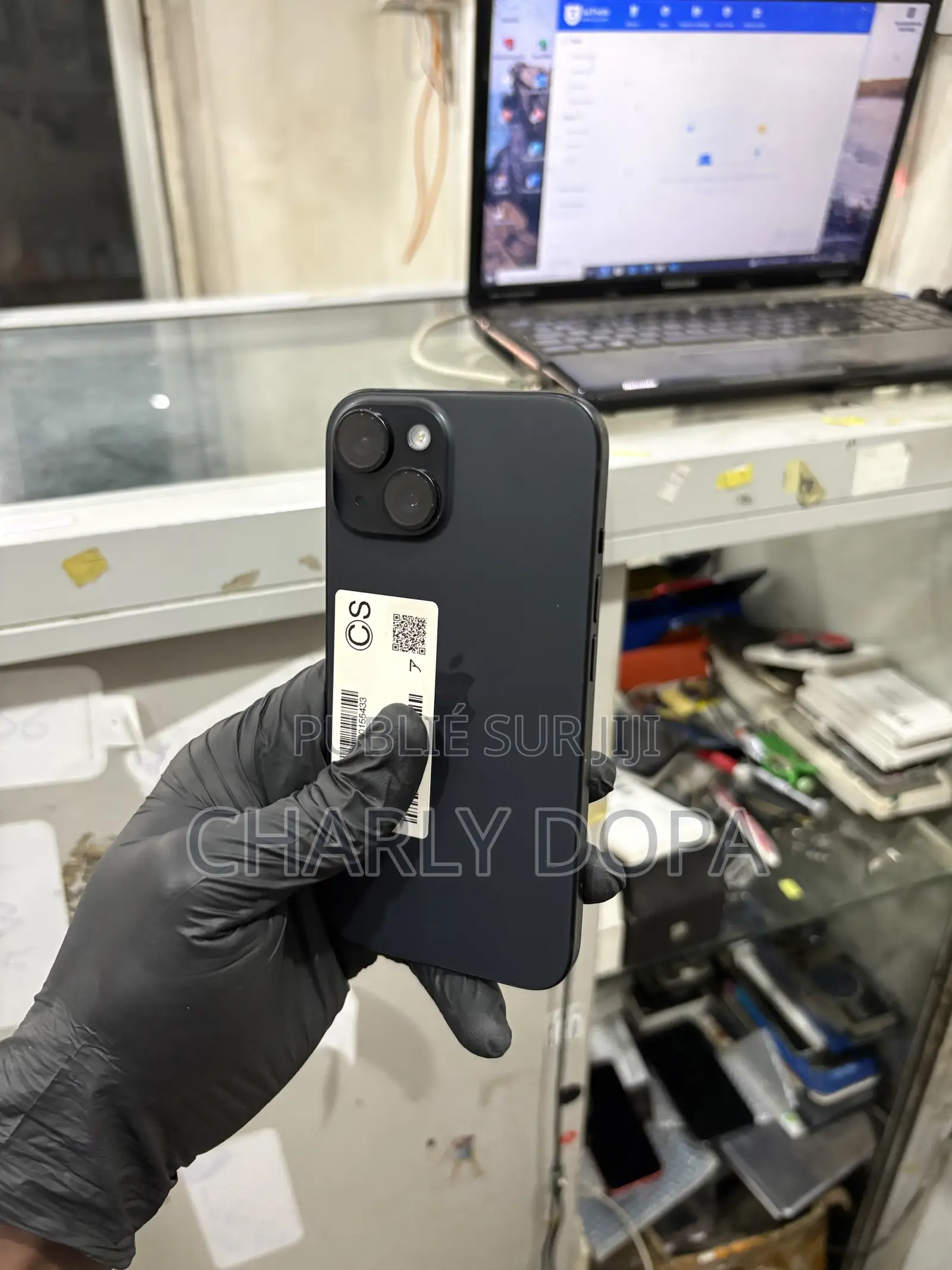 Apple iPhone 15 128 GB Noir