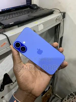 Apple iPhone 16 128 GB Bleu